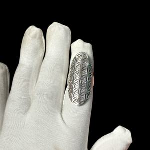 Anillos de diseño Simple de Plata de Ley 925 de alta calidad hechos a mano estilo clásico Ajuste de bisel directo de fábrica al por mayor para bodas - Product Image 2