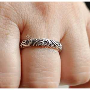 Silver Floral Band <b>Ring</b> Vintage Wedding Gift Inlay Flourish Patterned Floral Bridal Bouquet Band Optimal for Stylish Weddings - Product Image 5