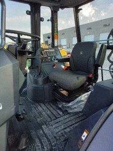 ACHETER JOHN DEERE 320 P CHARGEUR-PELLE - Product Image 5