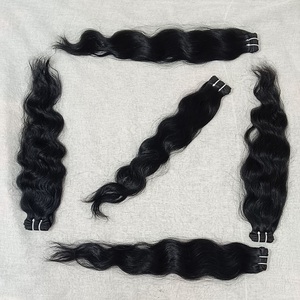 Extension de cheveux Remy indiens épais naturels de haute qualité pour les femmes Style de vague naturelle - Product Image 2