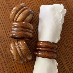 Servilletero de madera de diferentes formas mejor vendido, compra al precio más bajo - Product Image 1