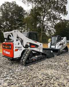 Chargeuse compacte sur pneus Bobcat S130 d'occasion, origine Japon, qualité prix usine, charge nominale 600 kg, pour travaux de construction - Product Image 2