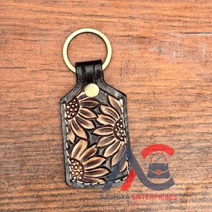Nouveau porte-clés en cuir de tournesol en cuir usiné à la main occidental sculpté porte-clés en cuir véritable à la main en cuir de vachette porte-clés de voiture de luxe - Product Image 1