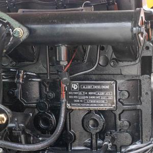 Mini tracteur MG304 30 ch avec chargeur frontal, tracteur agricole 4 roues motrices par moteur de pompe 160 ch, boîte de vitesses, puissance nominale 180 ch - Product Image 5