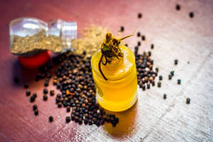 น้ำมันหอมระเหยอายุรเวทเกรดพริกไทยดำ100% ธรรมชาติบริสุทธิ์คุณภาพพรีเมี่ยมเย็นกดบรรเทาอาการปวดภูมิคุ้มกัน12เดือน - Product Image 3