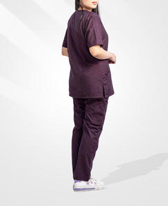 Nouvelle Collection 2026 – Blouse Médicale Unisexe Personnalisée en Tissu Denim avec Logo sur Mesure pour Usage Hospitalier - Product Image 3