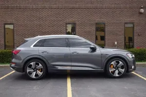 Audi e-tron Premium Plus 2019 - Product Image 3