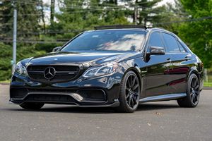 Excelente estado, Mercedes-Benz E63 S AMG Sedán 2015 usado, 46 mil millas. - Product Image 2