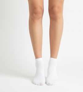 Chaussettes mi-hautes pour femmes Petal Loop, en coton doux, respirantes, extensibles, couvrant la cheville, multicolores, conçues pour une liberté de mouvement facile - Product Image 3