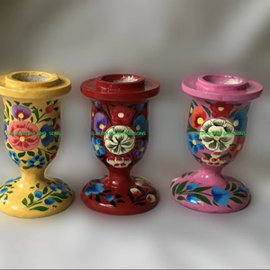 Elegante candelero de madera plateada con papel de Cachemira pintado a mano Mache linternas de piedra acentuadas para decoraciones navideñas para el hogar - Product Image 1
