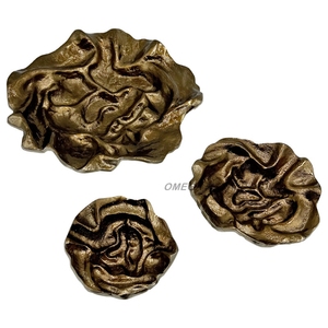 Bol décoratif ovale de luxe en métal, extérieur doré, intérieur argenté, bol de service poli pour banquet et décoration de mariage - Product Image 1