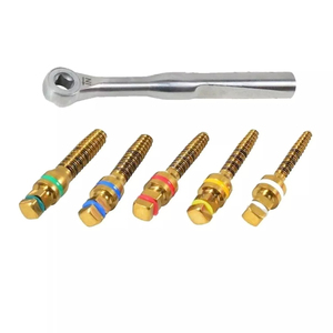 Kit d'instruments chirurgicaux dentaires en acier inoxydable de 4.0mm les mieux notés nouvelles vis d'extension d'os avec clé à cliquet Source d'alimentation manuelle - Product Image 1