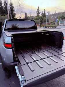 CLEAN 2025 R i v i a n R 1T Adventure Edition Dual-Motor Performance AWD, paquete de batería máximo, rango de 420 millas - Product Image 3