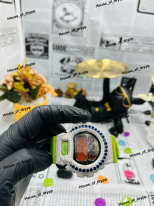 Montre de luxe Hip Hop VVS Iced Out Moissanite Diamond Watch, montre numérique argentée avec lunette ronde et bracelet en caoutchouc - Product Image 2