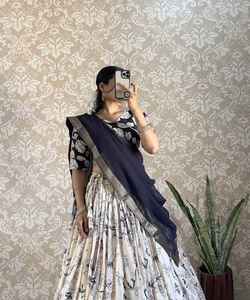 ชุดปาร์ตี้ล่าสุดผู้หญิงอินเดียเสื้อผ้าผู้หญิง lahenga ชุดงานแต่งงานงานปักหิน choli blouse dupatta lahnega - Product Image 4