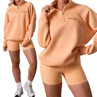 Setelan Wanita Oversize Putih Solid dengan Resleting Setengah, 2-Potong, Sweatshirt & Celana Pendek dari Katun Fleece, Ramah Lingkungan, Bernapas, Tracksuit