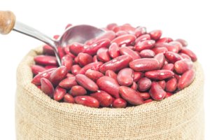 Suministro al por Mayor de Frijoles Rojos Oscuros, Forma Alargada, Secos, Envasados al Vacío, 25 kg - Product Image 2