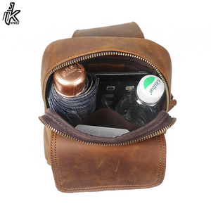 Sac à main en cuir véritable pour hommes, dernier modèle de sac de poitrine en cuir de cheval fou, vente en gros - Product Image 5