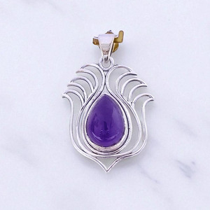 Colgante de plata con piedras preciosas Diseño de loto hecho a mano Fabricación de colgantes finos para joyería fina - Product Image 3