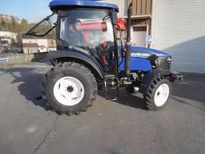 Cabine de tracteur LOVOL M504 d'origine Tracteur agricole disponible à la vente et prêt à l'expédition - Product Image 2