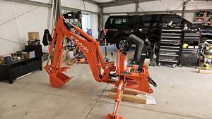 Retroexcavadora Kubota BH77 ABSOLUTE BH90 Usada de 2018 para Uso Agrícola, Nueva con 3 Años de Garantía, Caja de Cambios con Capacidad de Carga de 900 kg - Product Image 5