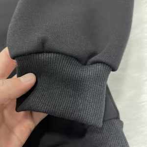 Sweat-shirt décontracté Streatwear pour femme avec impression personnalisée/bon sens. - Product Image 6