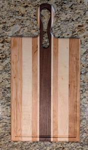 Tabla de Cortar de Madera con Mango, Apta para Lavavajillas, Ecológica, Antibacteriana, de Resina, Tabla de Queso de Alta Calidad - Product Image 1