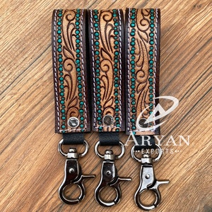 พวงกุญแจหนังวัวแบบเป็นเครื่องมือสำหรับแต่งมือพวงกุญแจขนาดเล็กทนทานและติดทนนานพวงกุญแจรถหนังแท้ - Product Image 1