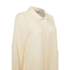 เสื้อคลุมทรงหลวมสไตล์โบฮีเมียนสีเบจพร้อมดีเทลผ่าข้าง - Product Image 2