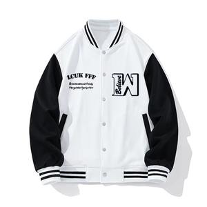 Chaqueta de béisbol de manga larga personalizada OEM, chaqueta universitaria con bordado de chenilla y cadena de talla grande para hombre - Product Image 5