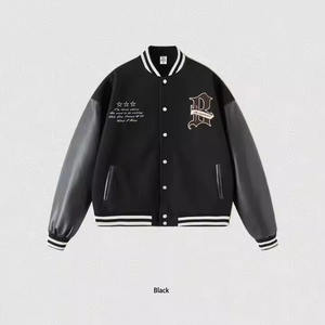 แจ็กเก็ตฤดูหนาวบอมเบอร์ฮิปฮอปสตรีทของผู้ชายสีฟ้าทรงหลวมคุณภาพสูงเครื่องแบบเบสบอลปักตามสั่งแบบเข็มขัด - Product Image 3