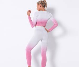 Ensemble de yoga pour femmes sans couture, deux pièces, leggings, vêtements de sport, serrés, salle de sport, entraînement physique - Product Image 3