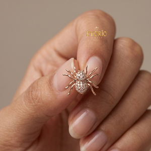 Pendientes de Oro de 14K con Diseño de Araña para Mujer, Zyorio Jewels, con Micro Pavé de Diamantes, Certificación IGI, Inspirados en la Naturaleza, de Lujo - Product Image 1