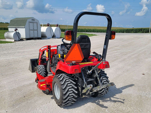 รถแทรกเตอร์ขนาดเล็ก MASSEY FERGUSON GC1723E GC 1723E 1725M 1835E 2860M FL2611 2850M 6120M 2860E 4x4 WD ใหม่/มือสอง ราคาดี - Product Image 3