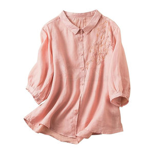 Ropa de mujer más vendida Ropa de calle Camisetas a bajo MOQ Camiseta bordada de mujer de calidad premium - Product Image 2