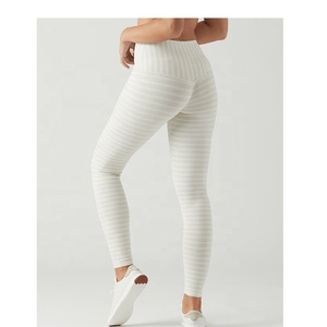 Las mallas de cintura alta más vendidas con bolsillos, mallas de mujer estilo lavado ácido de color sólido - Product Image 2