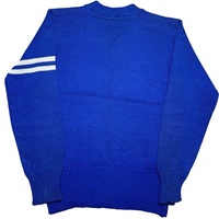 Cardigan unisexe en maille jacquard bleu et blanc avec logo lettre, col en V confortable et boutons recouverts, style sororité grecque, vente en gros