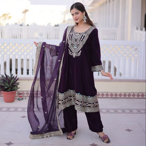 Ensemble de vêtements TOP BOTTOM DUPATTA 9000 en velours riche avec broderie de sequins et de fils Zari, style vintage pour mariage, hiver et automne - Product Image 1