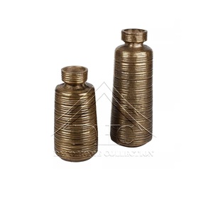 Juego de Jarrones de Flores de Metal Dorado Antiguo de Lujo, Jarrones de Aluminio Irregulares Abstractos, Centro de Mesa Decorativo Moderno para el Hogar - Product Image 5