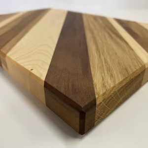 Planche à découper et plateau de service en bois Forme rectangulaire durable 12mm d'épaisseur - Product Image 1