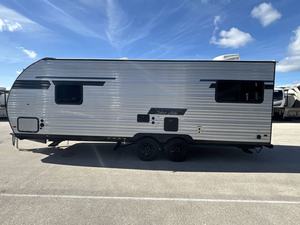 Autocaravana de aluminio personalizada usada 2025 E-a-s-t To West S-i-l-v-e-r L-a-k-e 2300RD para viajes al aire libre y uso doméstico - Product Image 6