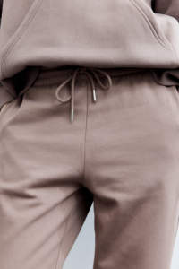 Wholesale Top Quality Casual Oversized Elastic Waist Sweatpants Dark Beige Color Heavy Fleece Cotton Polyester <b>Sweat</b> <b>Pants</b> <b>Women</b> - Product Image 4