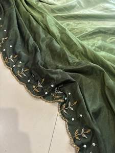 Vente à l'exportation Designer Mousse Tissu Broderie Sari Dernier Saree Exclusif pour Chic Ethnique Look Adultes Mariages Superbe Look - Product Image 6