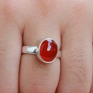 Anillo de cornalina de Plata de Ley 925, anillo de piedras preciosas de corte ovalado hecho a mano para boda, Navidad o regalo del Día de San Valentín - Product Image 1