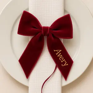 Anneau <span class=keywords><strong>de</strong></span> <span class=keywords><strong>serviette</strong></span> <span class=keywords><strong>en</strong></span> velours personnalisé avec nœud, décoration <span class=keywords><strong>de</strong></span> table personnalisée avec nœud brodé, décoration <span class=keywords><strong>de</strong></span> table pour la Saint-Valentin, cadeau pour hôtesse, nœud <span class=keywords><strong>de</strong></span> la Saint-Valentin - Product Image 4