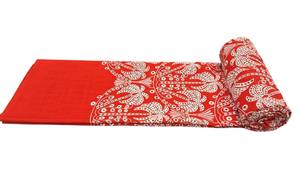 Tela Tejida Premium de Algodón Peinado Rojo con Estampado de Palmeras y Bordado Schiffli, Transpirable y Ligera para Confección de Vestidos para Niñas y Mujeres - Product Image 3