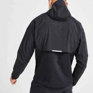 Chaqueta Negra Minimalista con Capucha para Hombre de Alta Calidad, Ropa de Invierno Personalizada, Impermeable, Cortavientos, Transpirable, con Cierre Frontal - Product Image 5