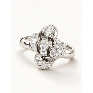 แหวนทองชุบ 18K ดีไซน์วินเทจทรงบลูม ฮาโล - Product Image 1