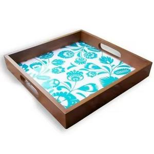 Plateau de service rectangulaire en bois avec motif imprimé en émail - Product Image 1