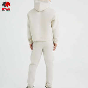 Chándal Personalizado para Hombre, Tejido Transpirable y Cómodo con Logotipo Personalizado, Diseño OEM ODM - Product Image 2